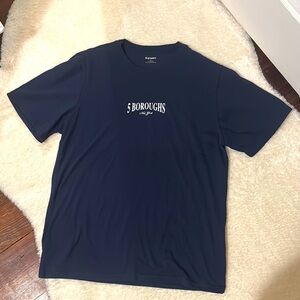 Old Navy Men's Navy Blue T-Shirt XL